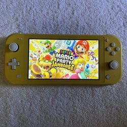 NINTENDO SWITCH LITE with 7500 GAMES INSTALLED