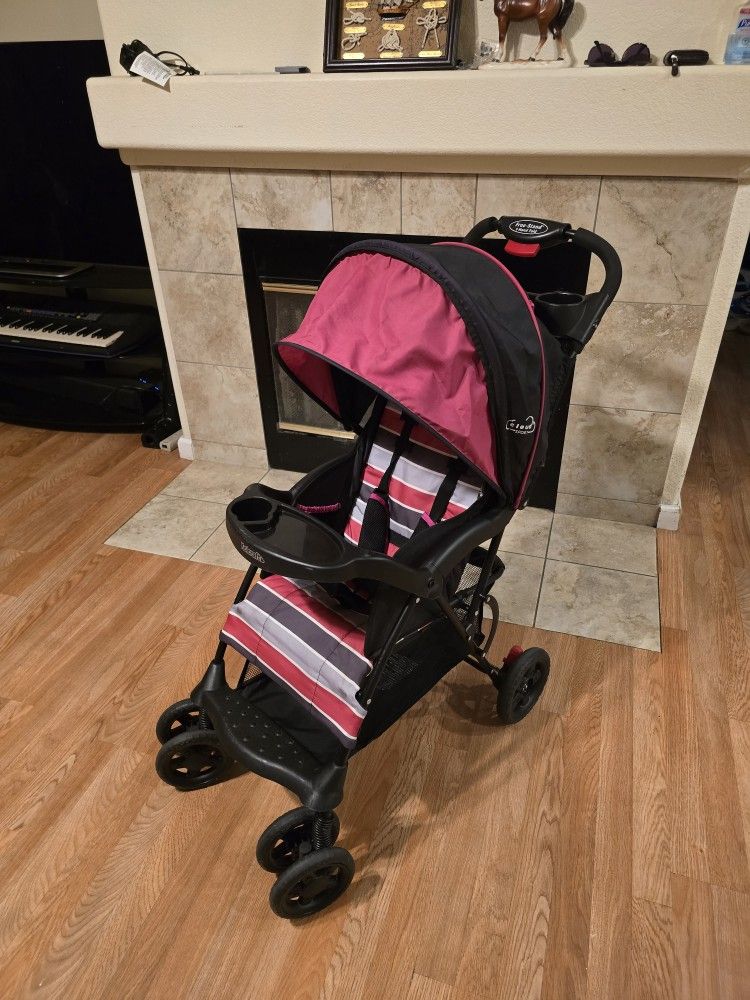 Kolcraft Cloud Sport Lightweight Stroller