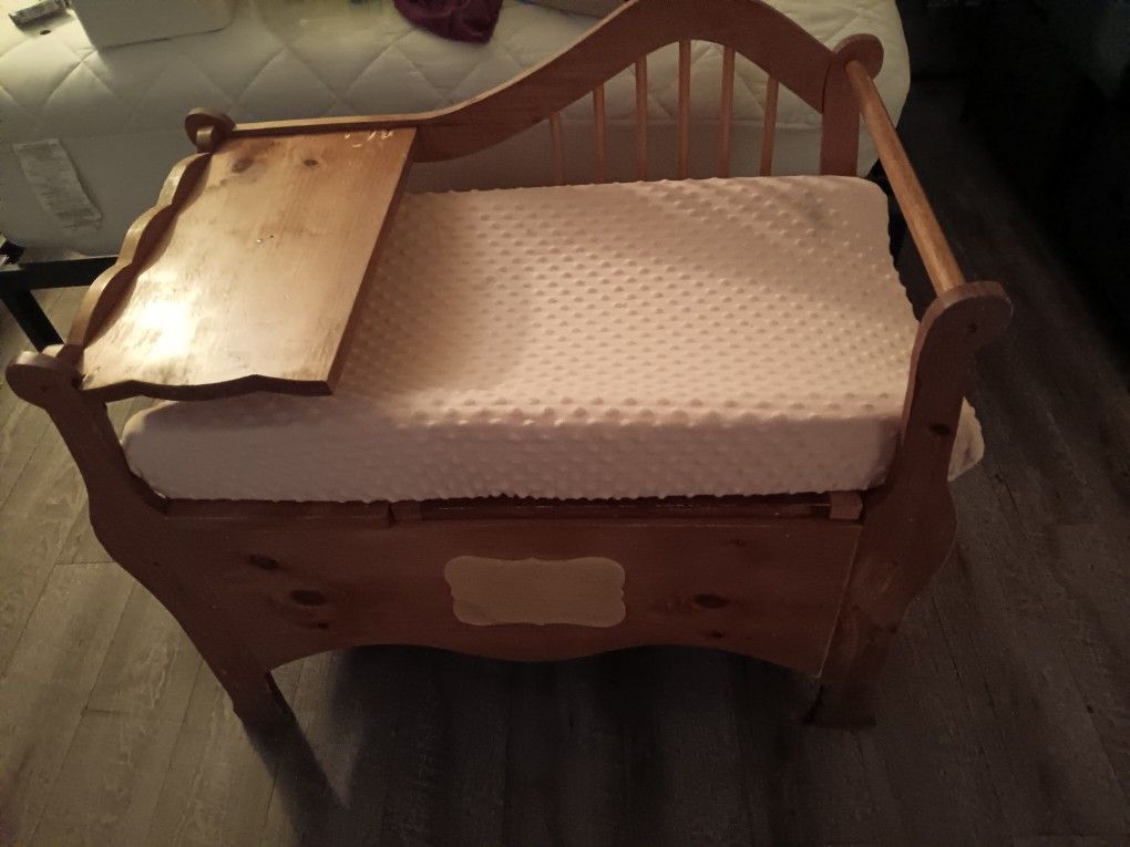 Wooden Baby Changing Pad Table And Storage