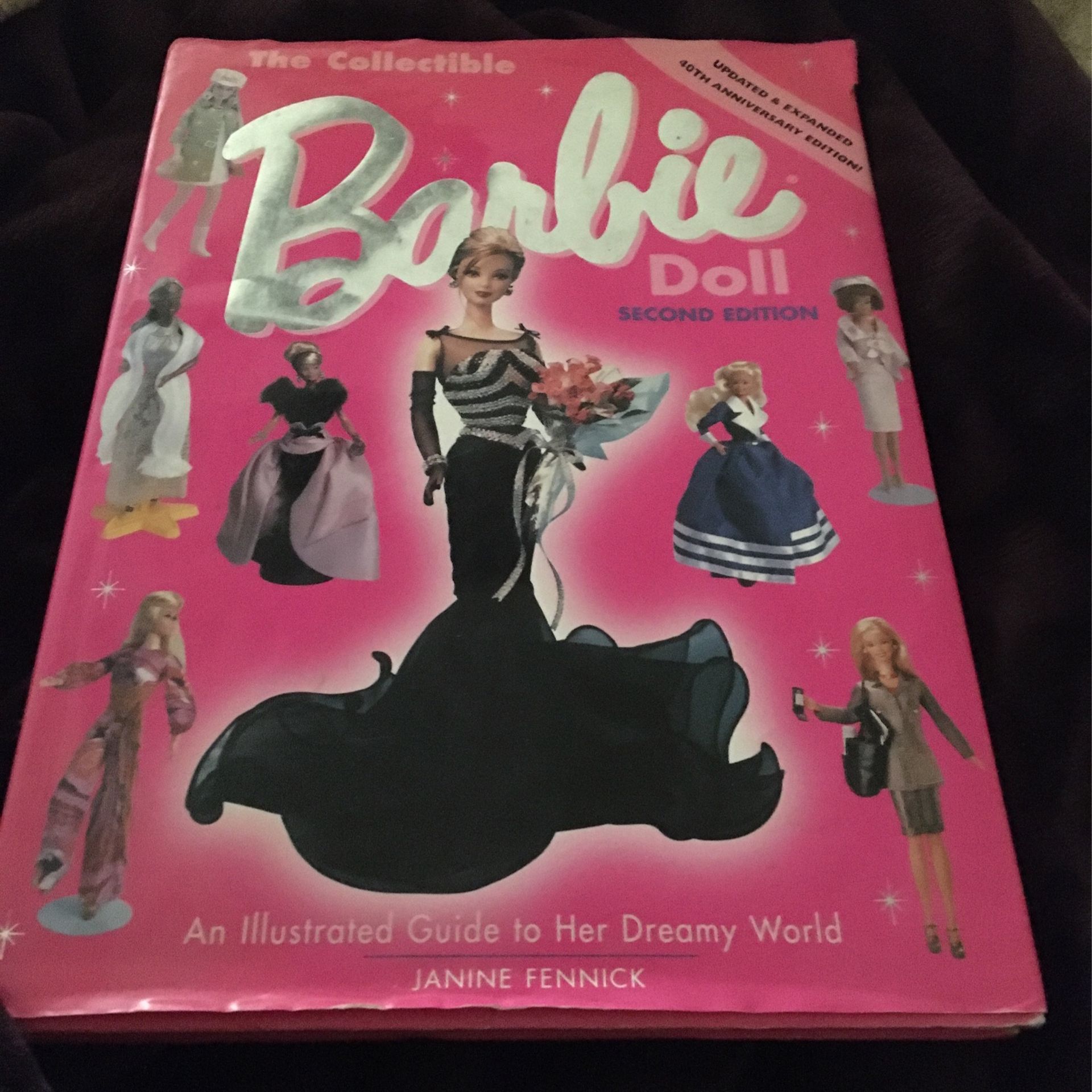   Vintage BARBIE DOLL Second edition ( The collectibles ) BOOK 