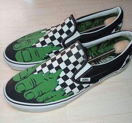 Men's Size 11.5 Vans Slip On X Marvel Incredible Hulk