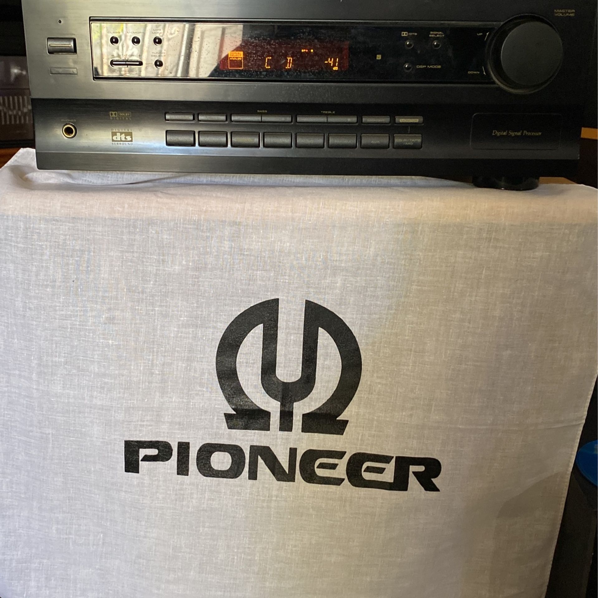 Pioneer AV Receiver 