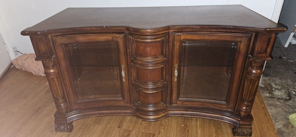 Fairmont Design Tv Stand