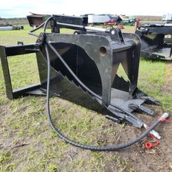 20" Skid Steer Stump Grab Bucket