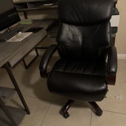 LAZY BOY OFFICE CHAIR