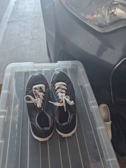 Levi Strauss sneakers