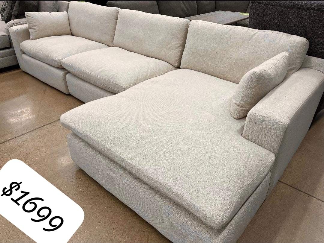 Sectionals Sofas Couchs With İnterest Free Payment Options 