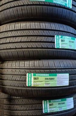 225 55 17 New Set Of Tires 