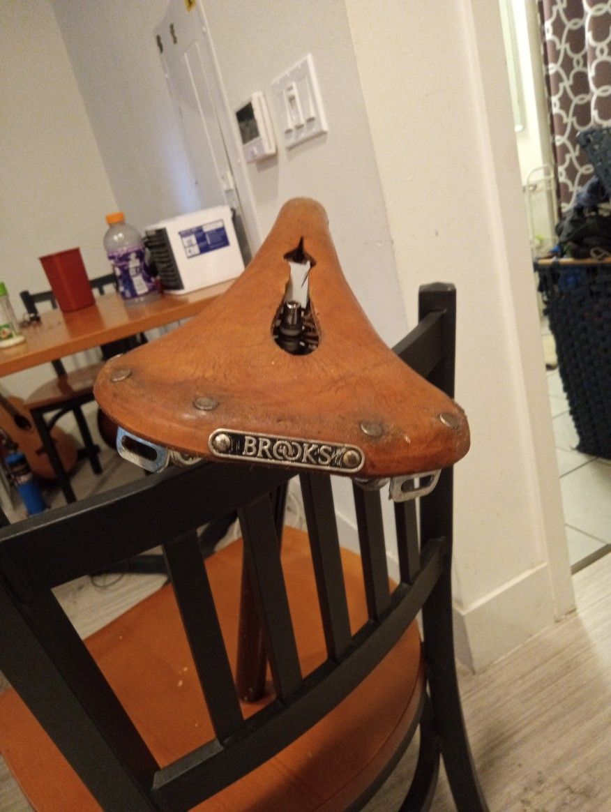 Brooks Bicycle Seat for Sale in San Diego, CA - OfferUp