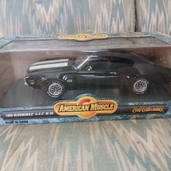 Toy 1:18 Scale Die-Cast Car 