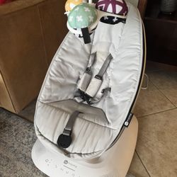 4moms Mamaroo Baby Swing