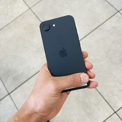 iPhone 16 E