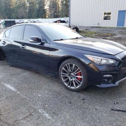 Infiniti Q50 Redsport 2017 - Parts 