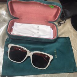 Gucci Glasses (women) 