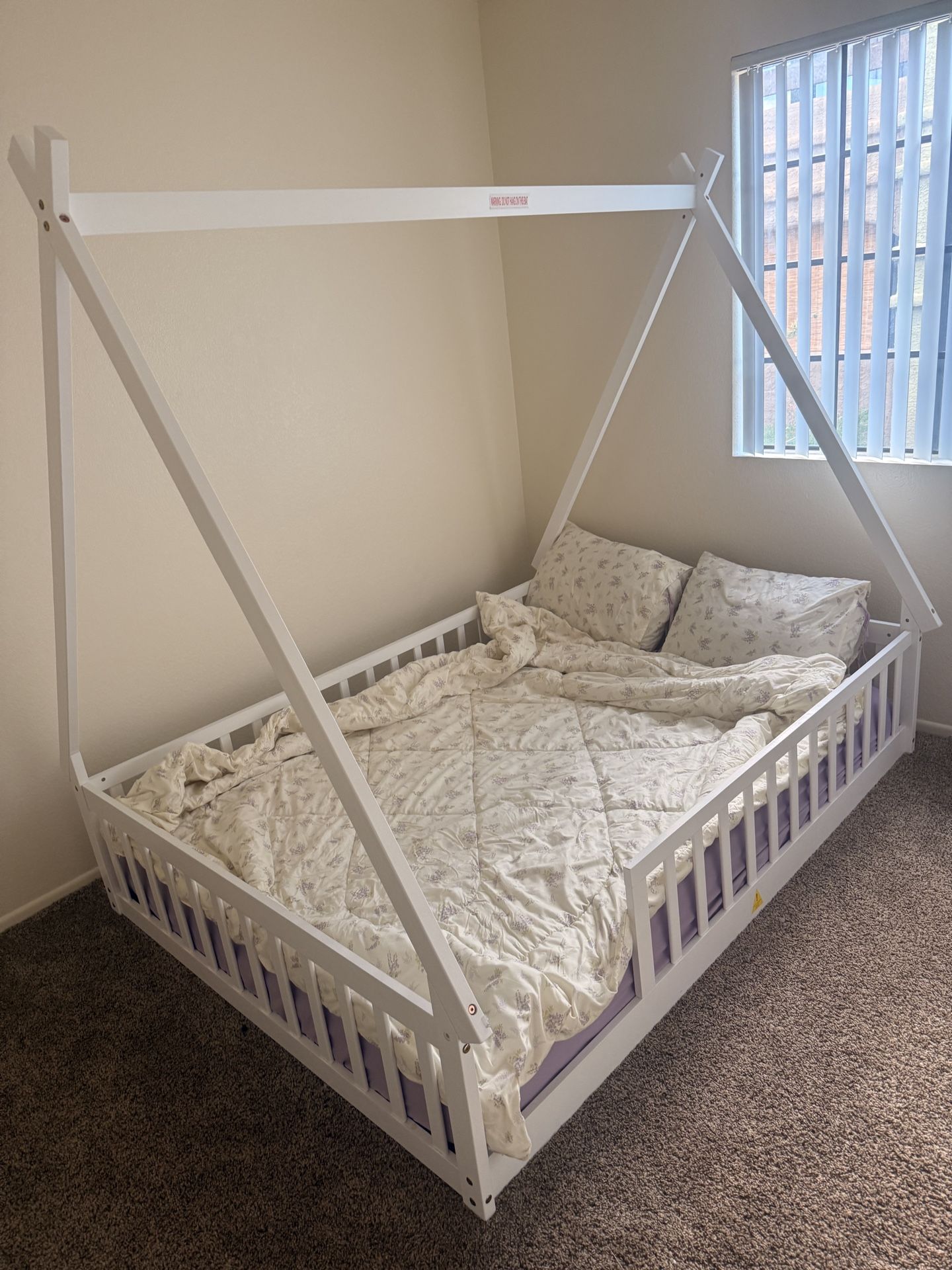 Move-out Sale: Furniture