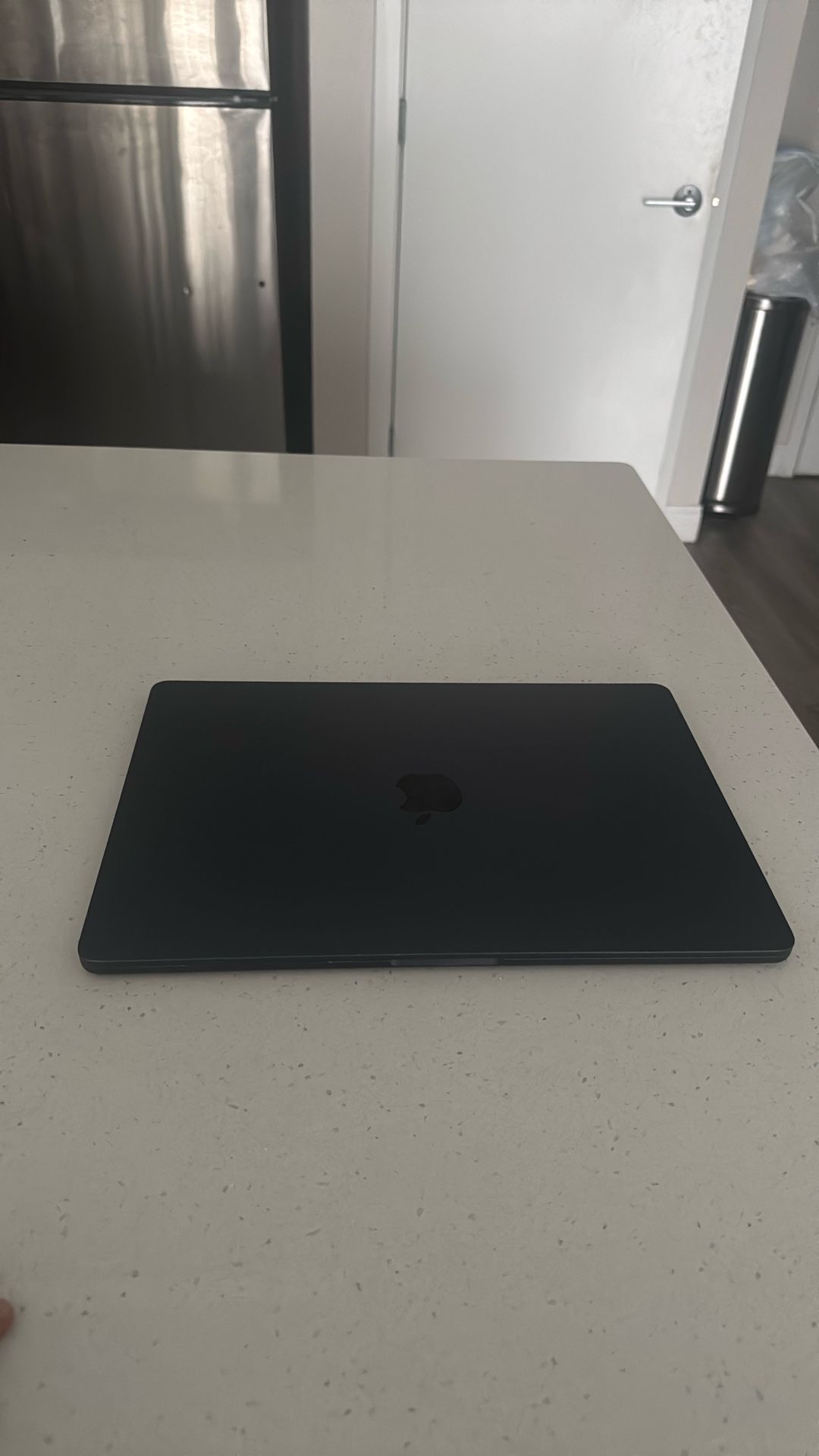 MacBook Air M2 8Gb