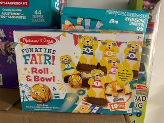 Melissa & Doug Fun at the Fair Roll & Bowl