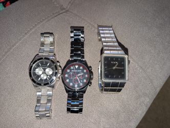 2-Men's Michael Kors Watches & 1 - Men's Nixon Watch ((( Just Need New Battery)))