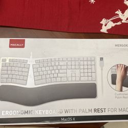 MacAlly Ergonomic Keyboard With Palm Rest For Mac