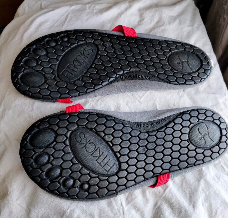 Man Dancing/Gym Shoes Size 8.5-9.5