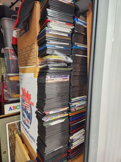 Nearly 400 DVD/CD/BlueRay Blank Cases