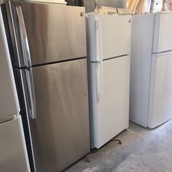 Fridge Sale.   Delivery Possible 
