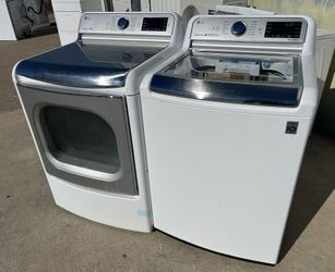 King Capacicty LG Washer & Electric Dryer $550
