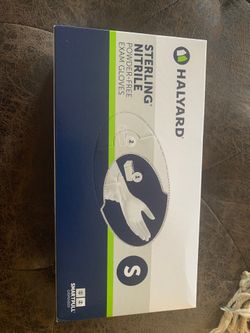 Halyard sterling nitrile powder-free exam gloves