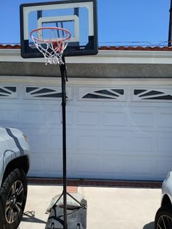 7ft basketball court