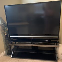 Samsung TV with tempered glass stand