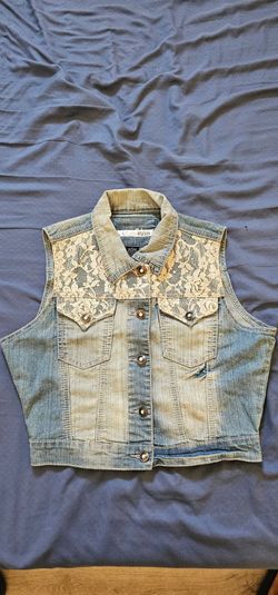 Rush Denim Vest with Lace Detail