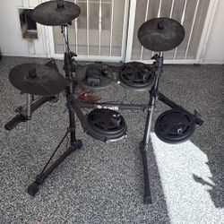 Alesis DM6 Drum Set