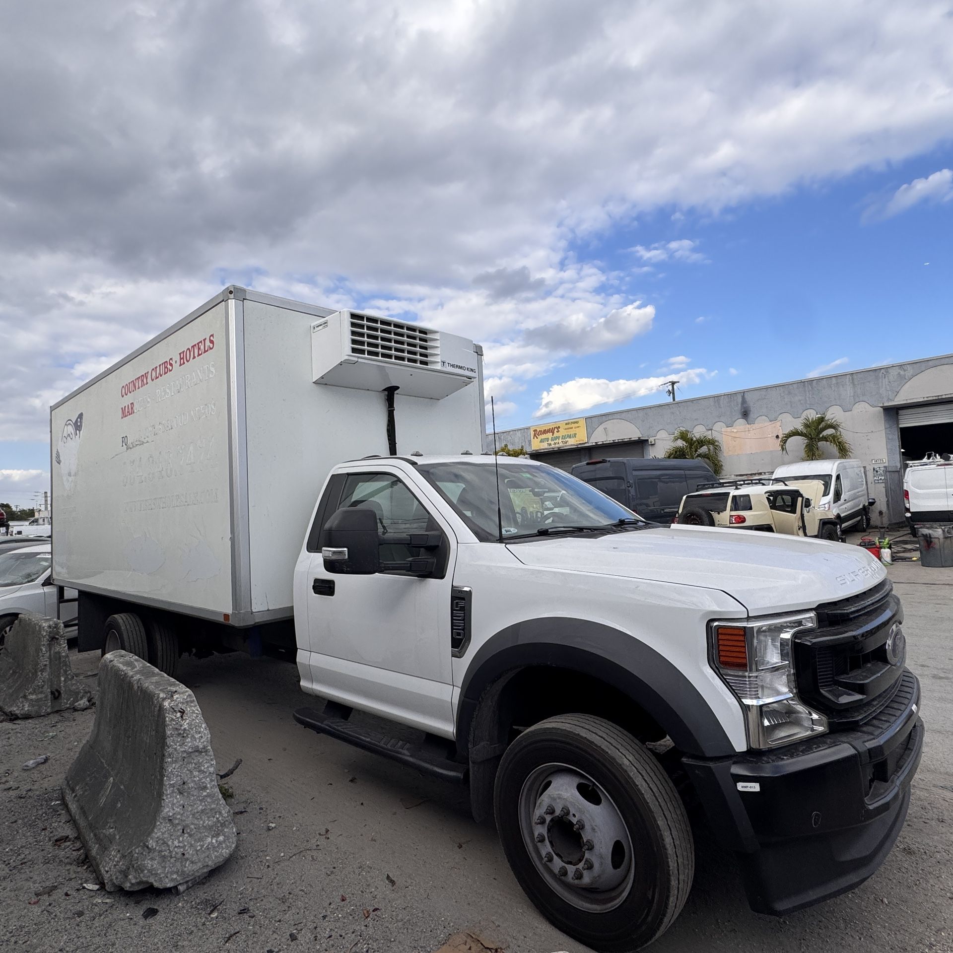 2022 Ford F-550
