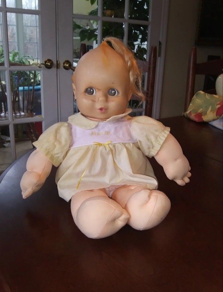 VINTAGE 1993 Giggling 16" Soft Body Rose Art KEWPIE Baby Doll