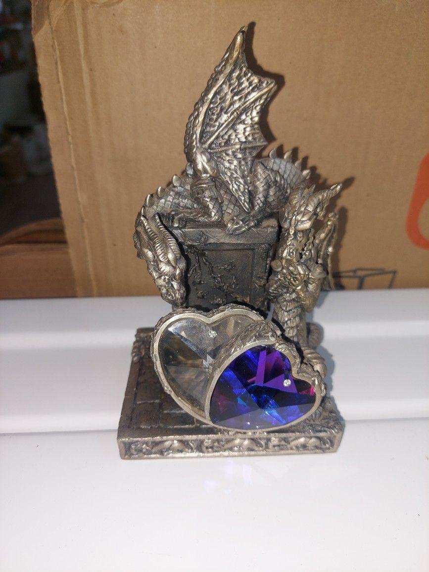Myth And MAGIC Bewitched Heavy Dragon Heart Figure