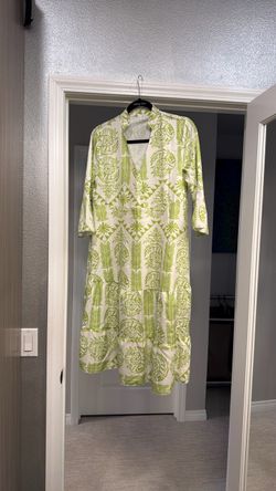 Dress size small