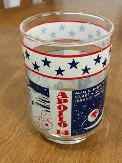 1971 Apollo 14 collectible glass