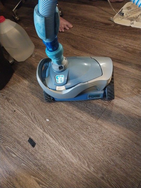 Zodiac MX6 Pool Cleaner