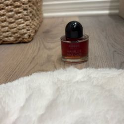 Brand New Perfume $400 Brand New Bought Yesterday Untouched
