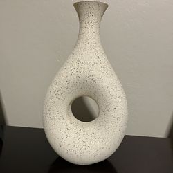 Pebbled Boho Minimalist Vase Set