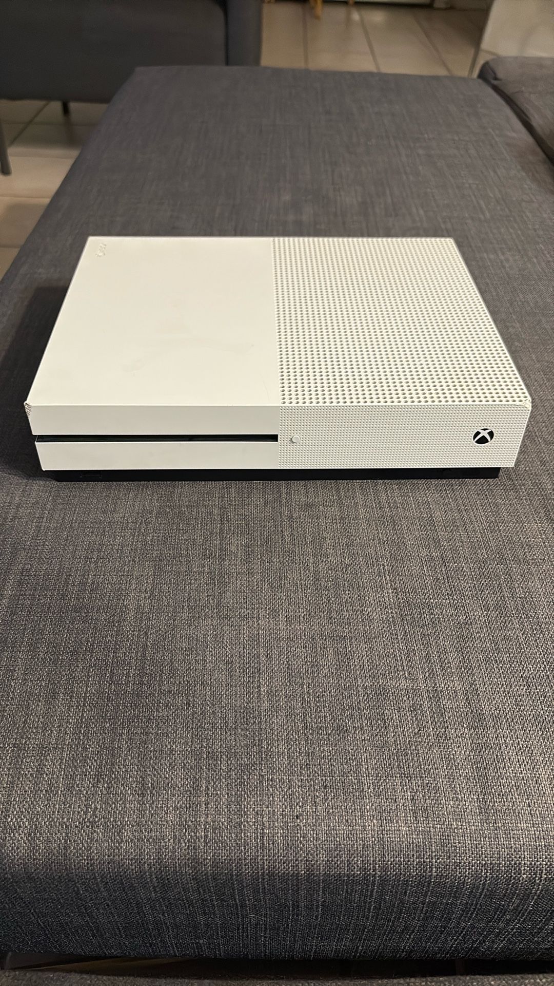 Used Xbox One S 
