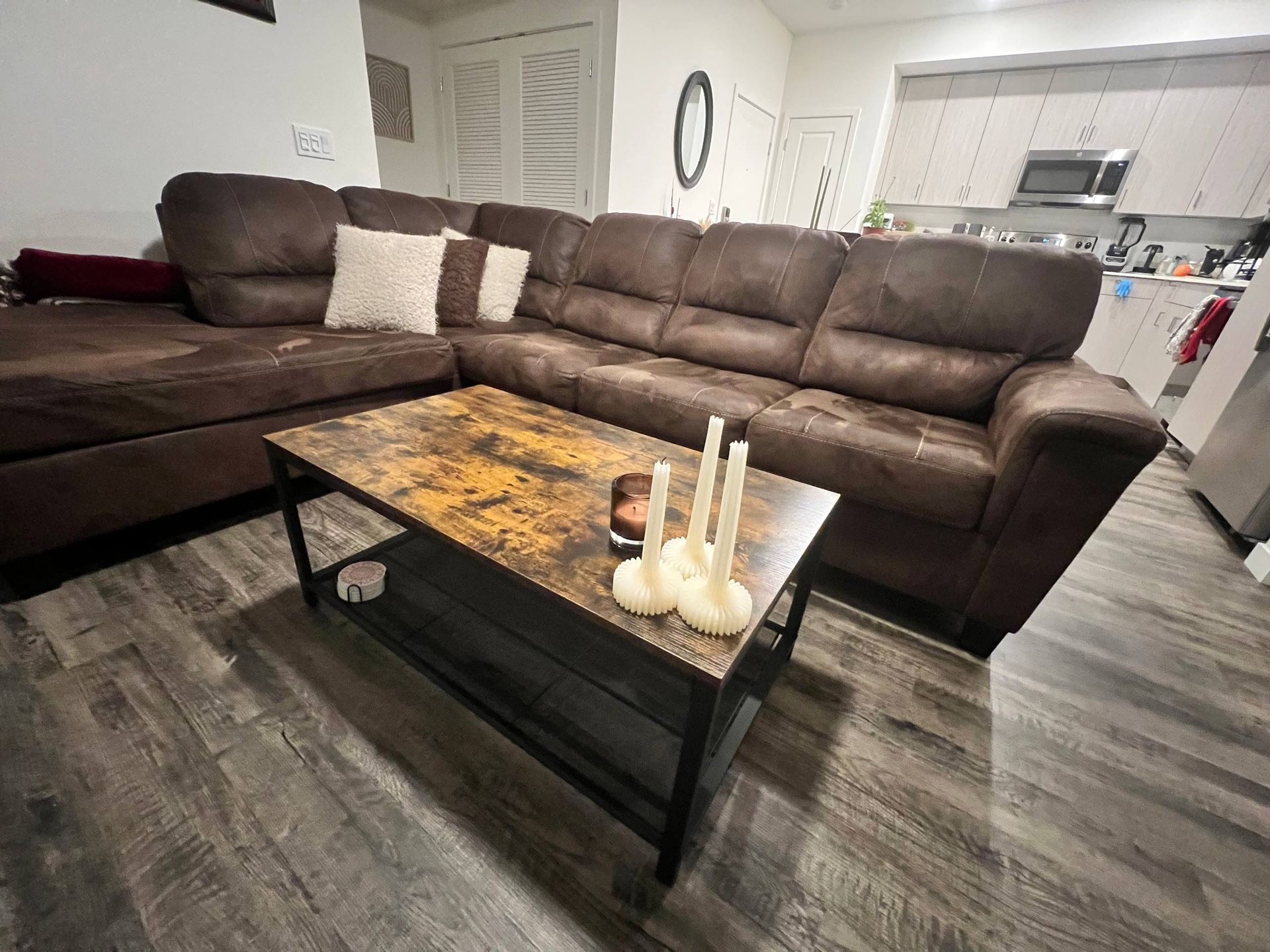 2-Piece Sleeper Sectional – Excellent Condition – $560 (Must Sell by End of June!)