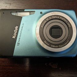 Kodak "EasyShare" M530 Digital Camera 