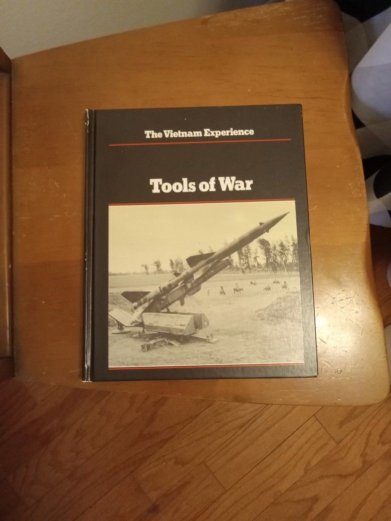 THE VIETNAM EXPERIENCE BOOK SERIES
