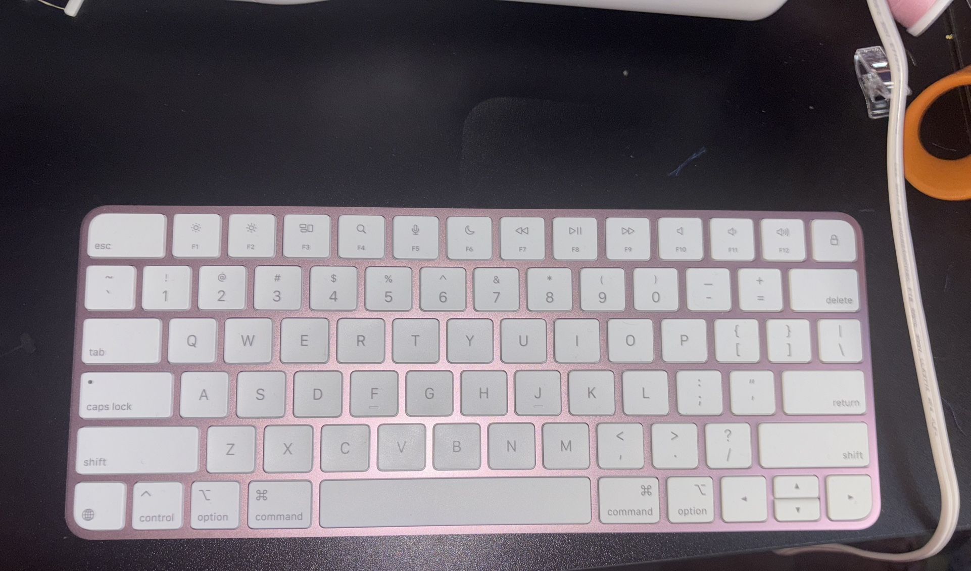 Apple Keyboard