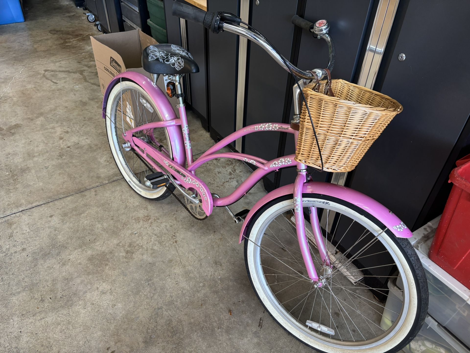 Electra Cruiser Bike 