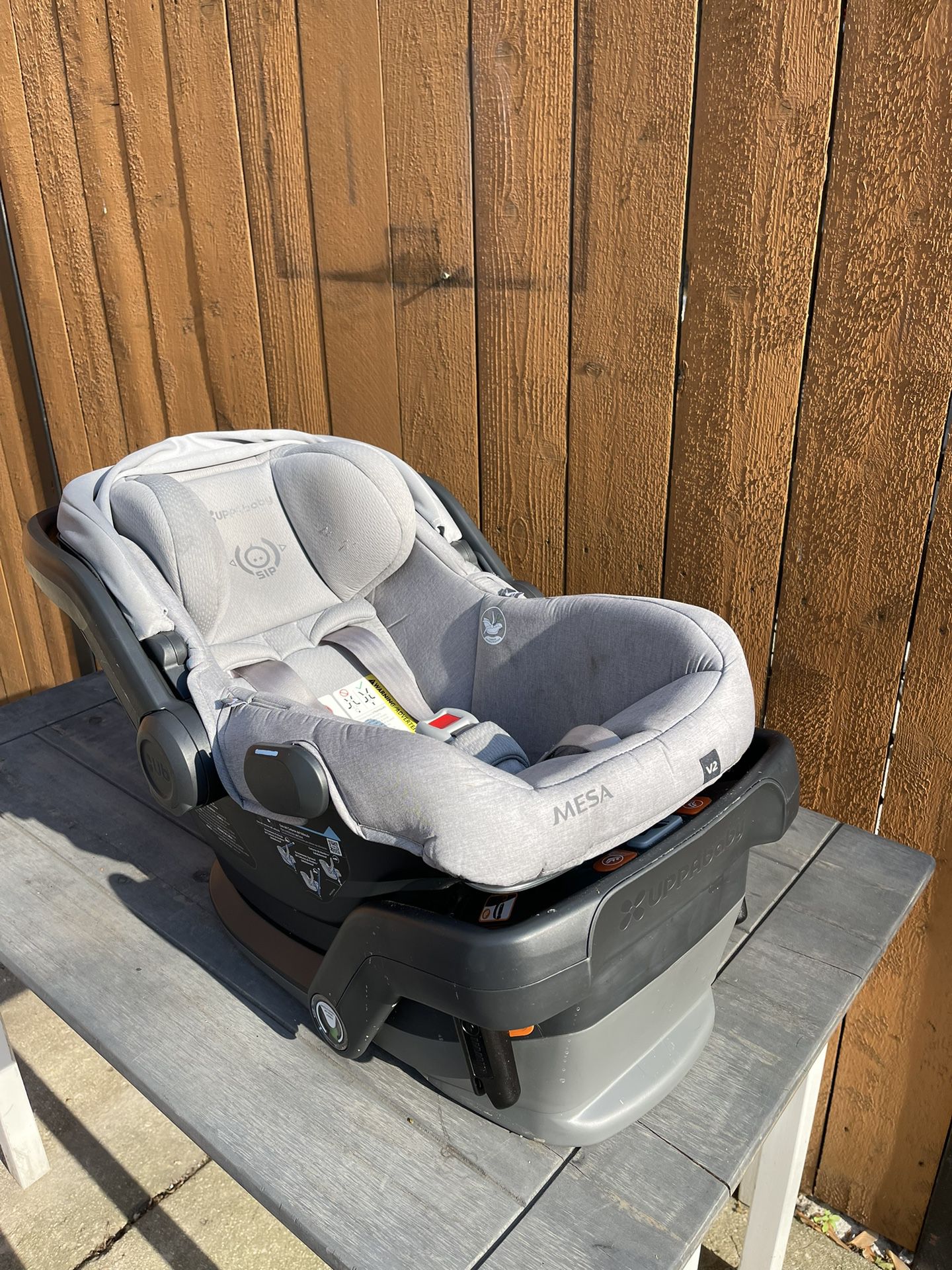 Mesa v2 uppa Baby Car Seat 