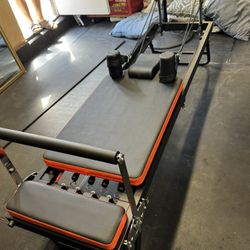 Foldable Pilates Reformer Machine