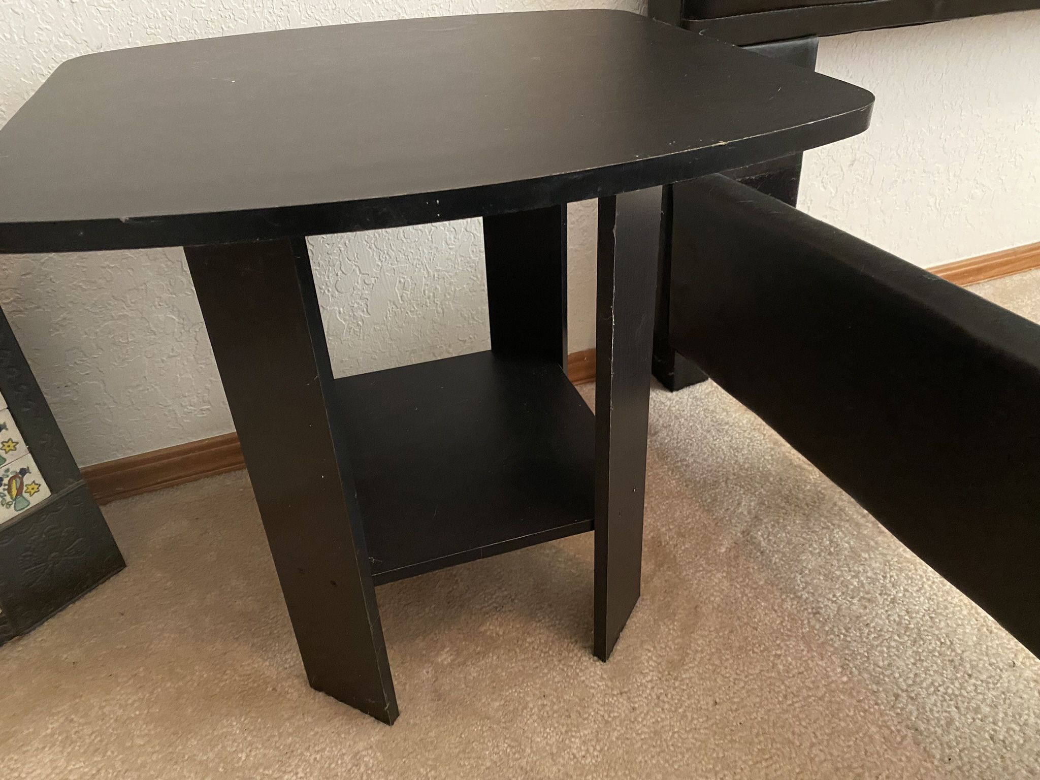 Basic Black Side Table 