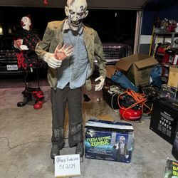 Retired Spirit Flesh Eating Zombie Halloween Animatronic 